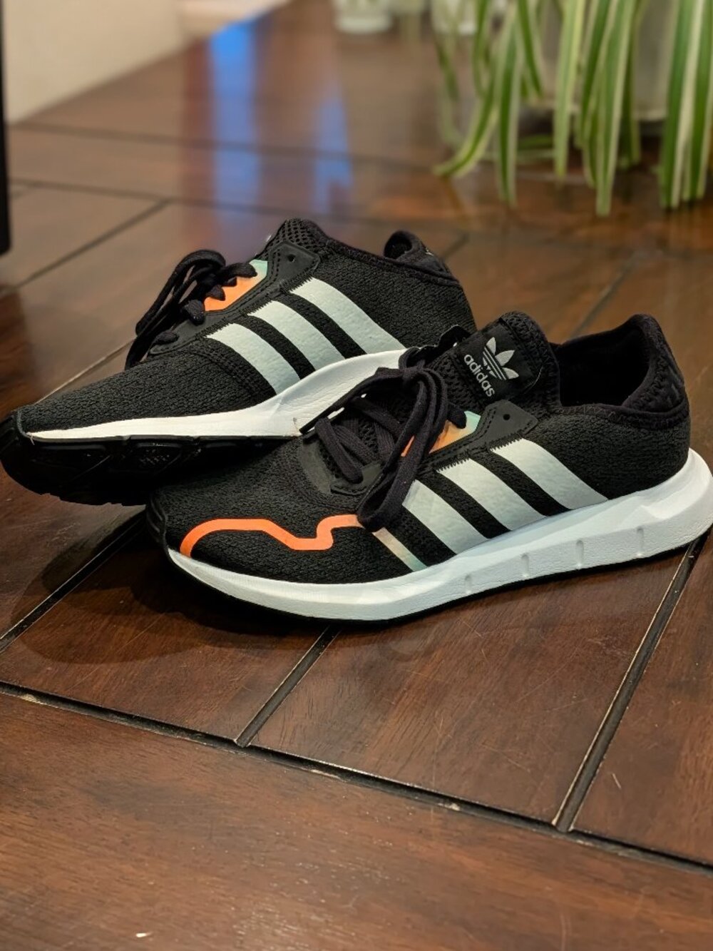 Big Kids Adidas Swift Run